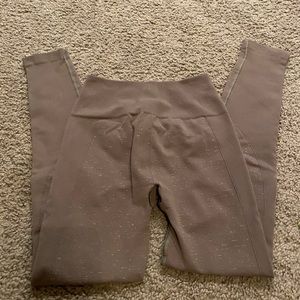 Lilac/gray Lululemon Leggings